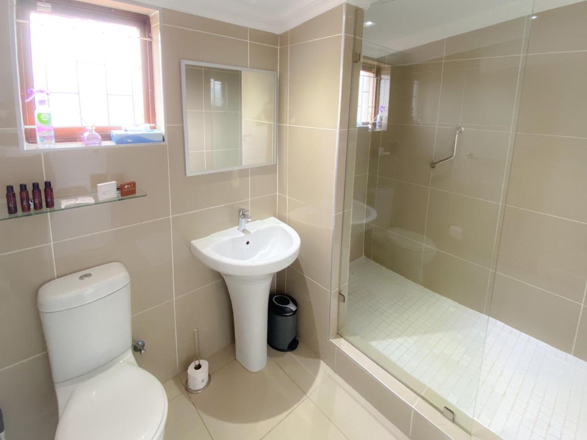 Westville The Meritus Guest House מראה חיצוני תמונה