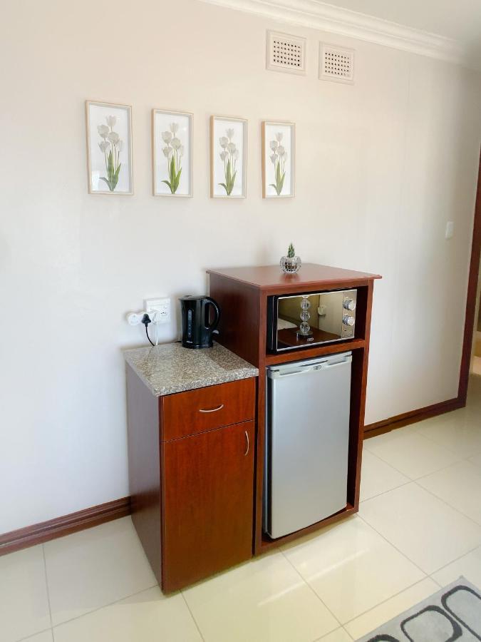 Westville The Meritus Guest House מראה חיצוני תמונה